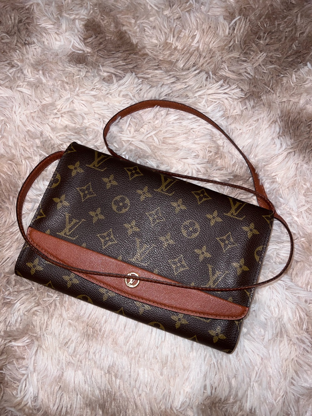 Louis Vuitton Brown Monogram Canvas Crossbody with Tan Trim